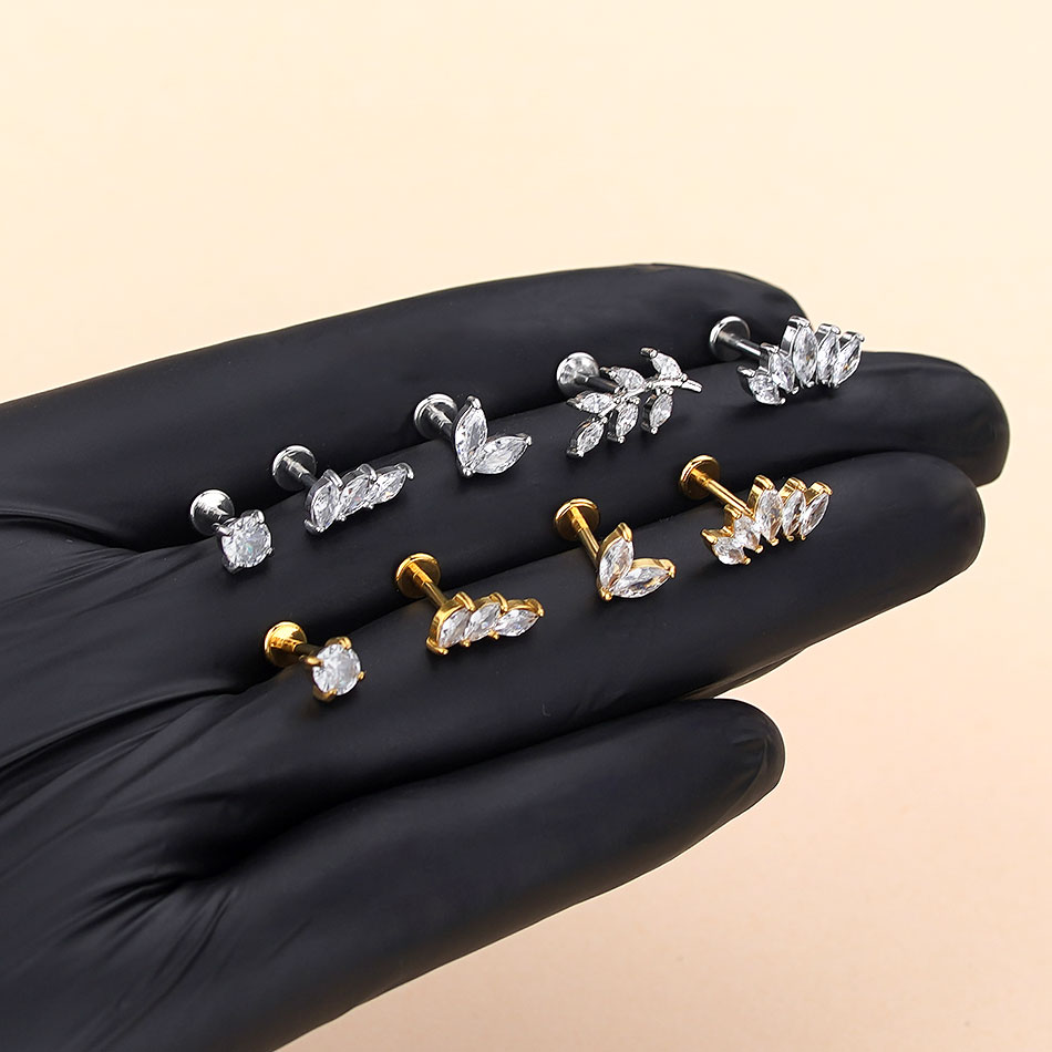 Cluster Stud Ear - 1Pc Stainless Steel CZ Flower Ear