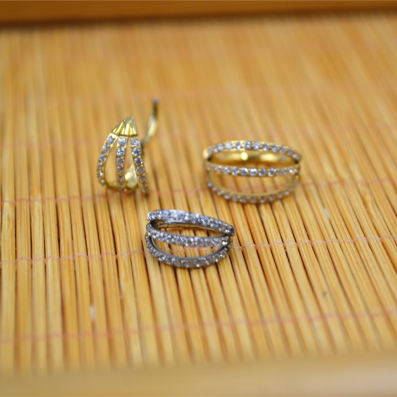10pcs 16G CZ G23 Titanium Nose - огляд і ціна Clicker Ring Seamless