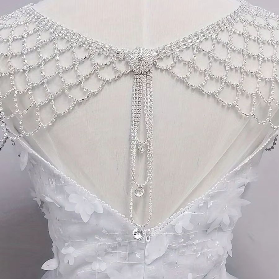 Luxury tassel shoulder chain b - огляд і ціна Body Jewelry Europe