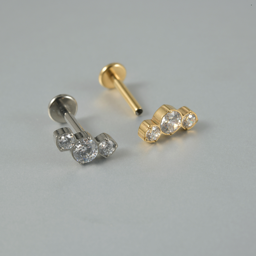 1PC Zircon G23 Solid Titanium  - огляд і ціна Cluster Stud Ear