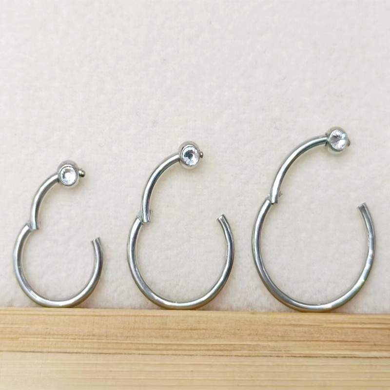 50pcs/lot 316 Surgical Steel G - огляд і ціна Clicker Ring Seamless