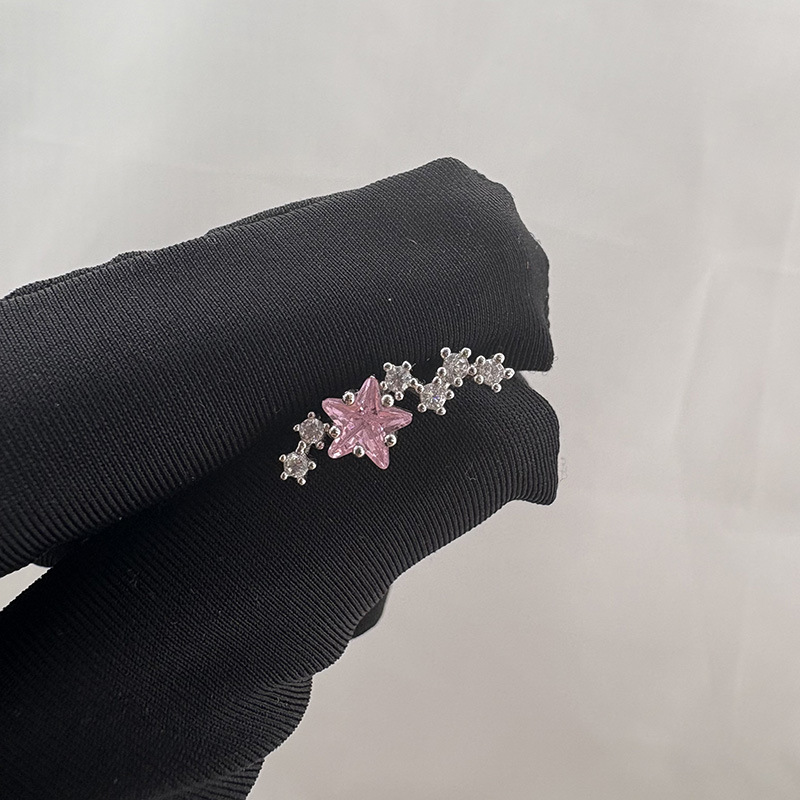 INS Style Full CZ Titanium Scr - огляд і ціна Cluster Stud Ear