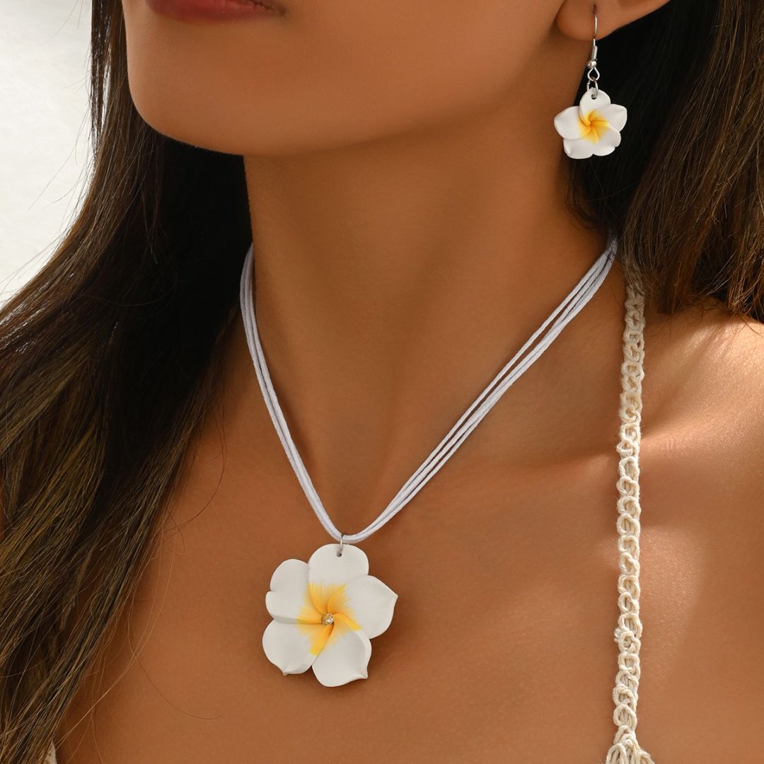 Soft Pottery Bohemian Plumeria - огляд і ціна Body Jewelry Earrings