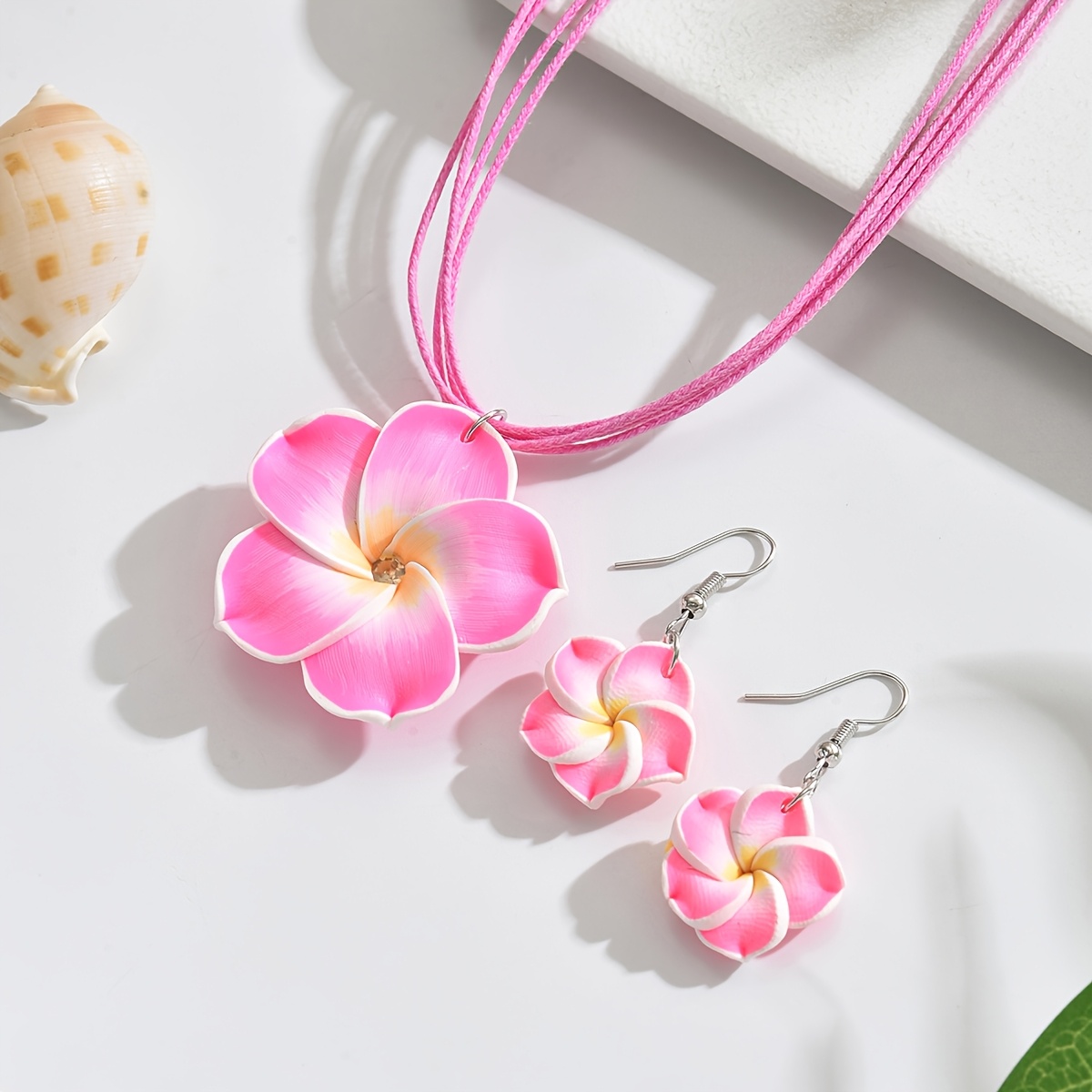 Soft Pottery Bohemian Plumeria - огляд і ціна Body Jewelry Earrings