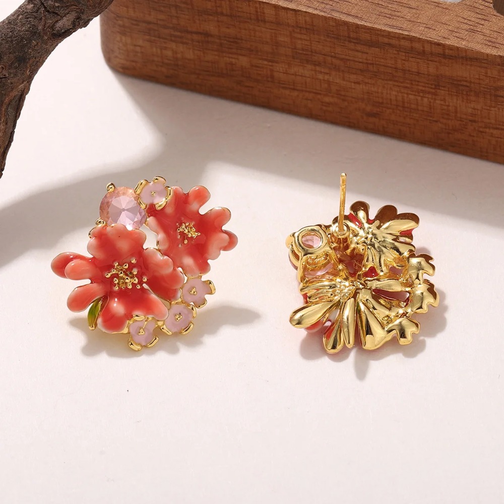 A pairColorful Enamel Floral S - огляд і ціна Cluster Stud Ear