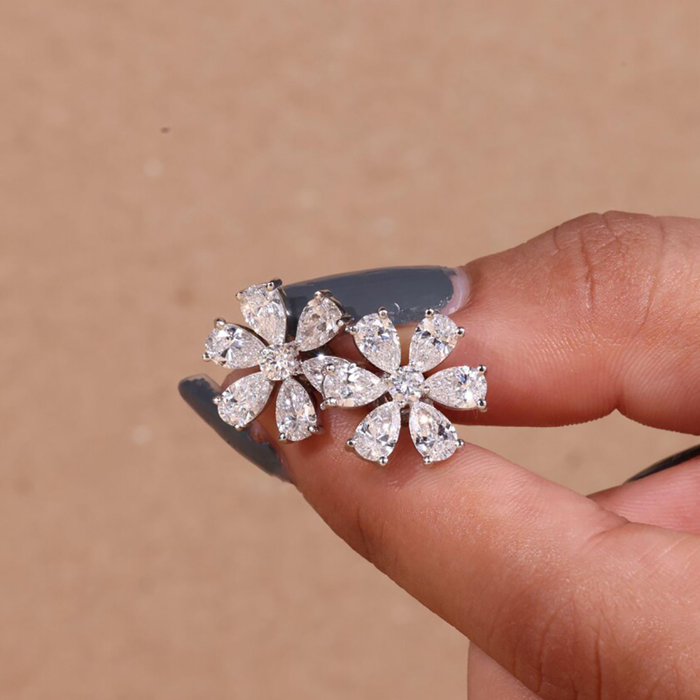 Cluster Flower Full Moissanite - огляд і ціна Cluster Stud Ear