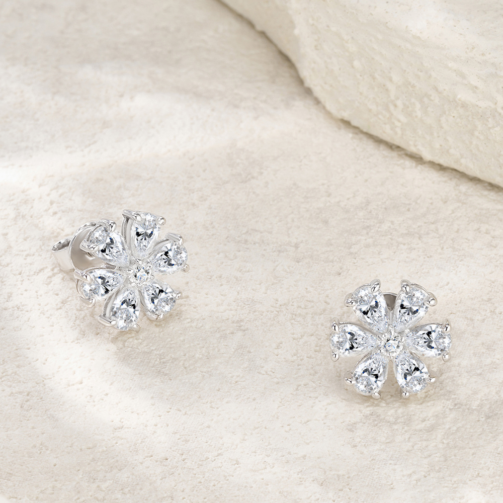Cluster Flower Full Moissanite - огляд і ціна Cluster Stud Ear