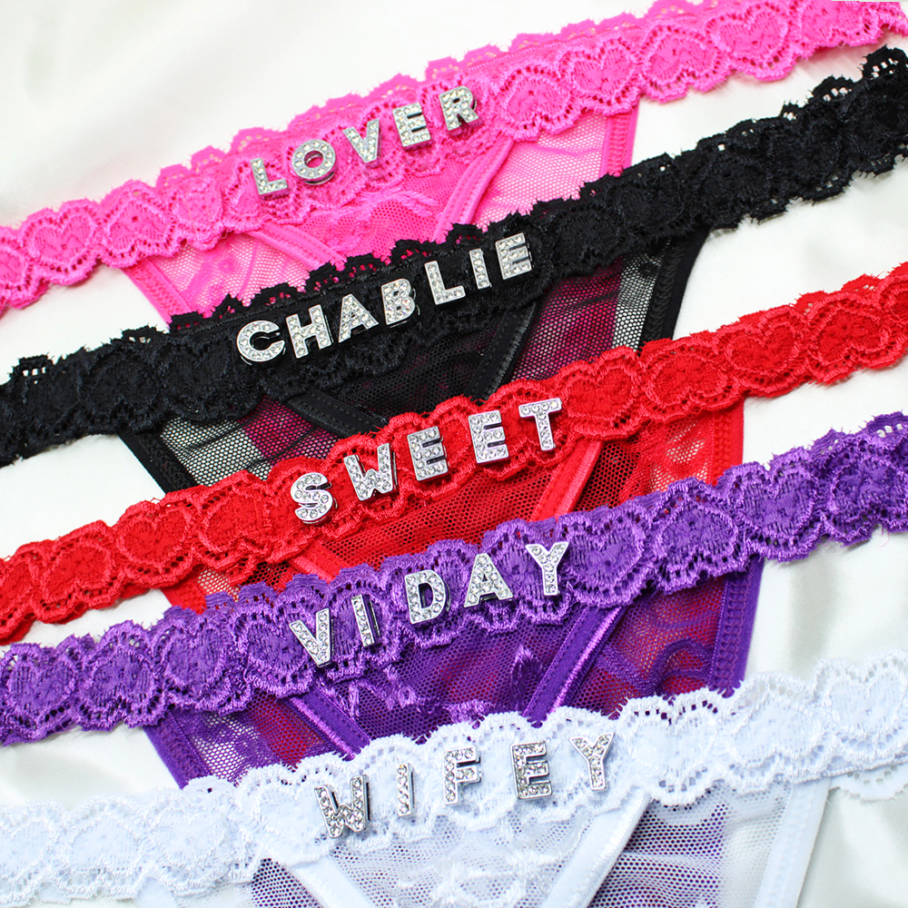 Customize Thongs Crystal Name  - огляд і ціна Body Jewelry Names